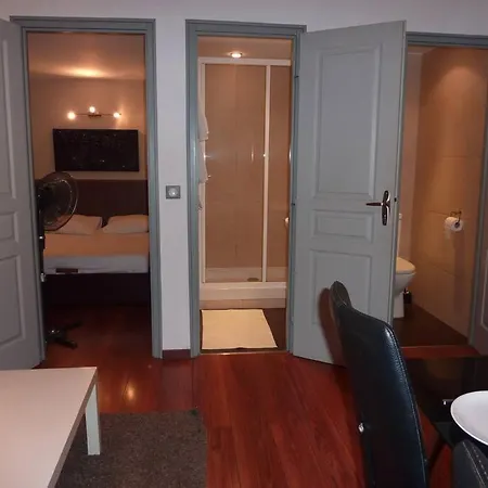 Vieux 2 Pieces San Remo نيس